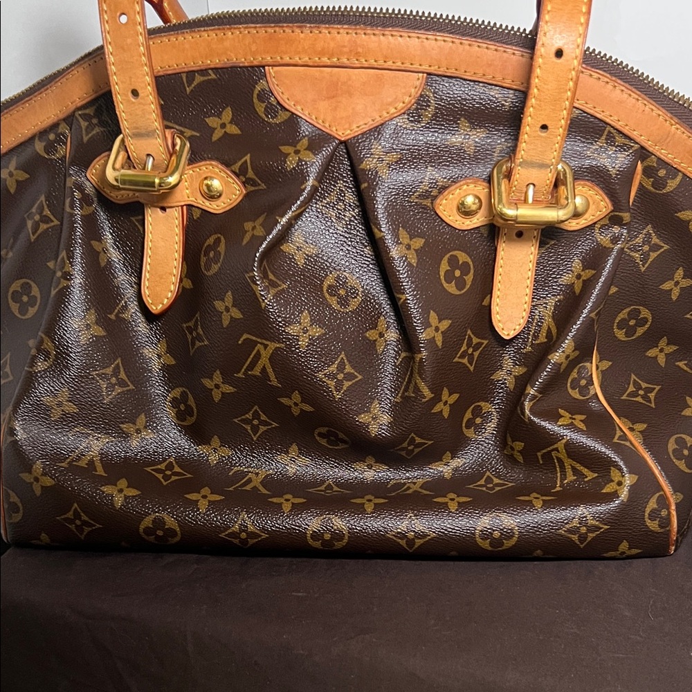 Louis Vuitton Tivoli GM bag in Monogram Canvas. - Picture 3 of 10